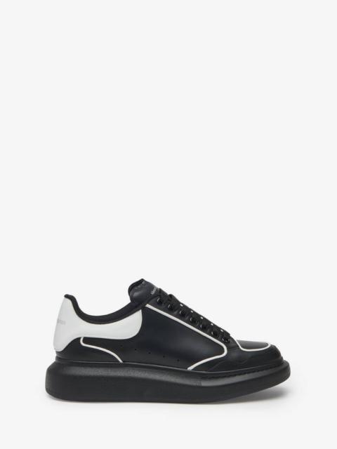 Alexander McQueen Men's Oversized Sneaker in Black/white