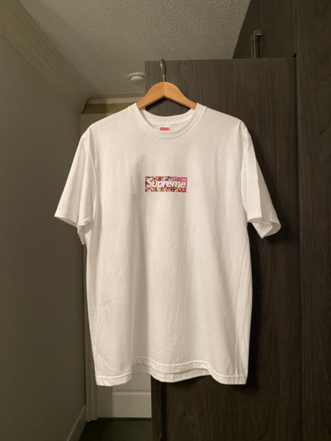 Tシャツ・カットソー Supreme Murakami Takashi Box Logo Tee Takashi Murakami x Supreme Charity Box Logo Tee | Hypebeast