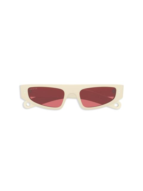 GUCCI tinted cat-eye sunglasses