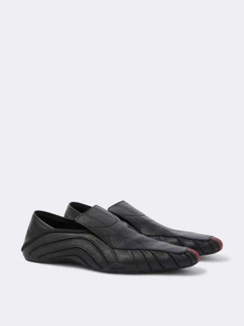 GUCCI Mesh-trimmed leather loafers