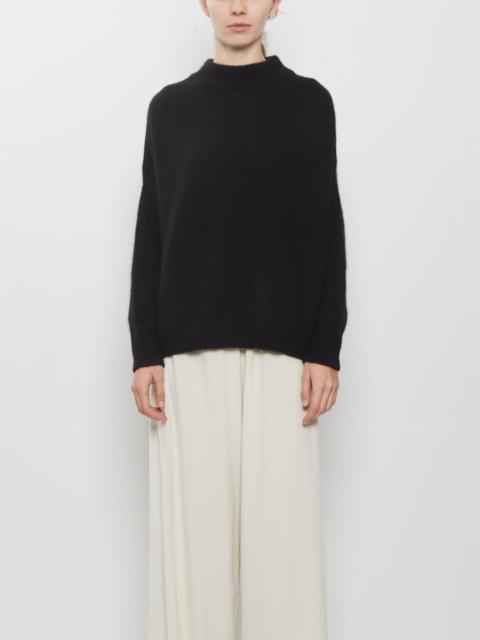 DUŠAN Classic Round Neck Sweater - Black
