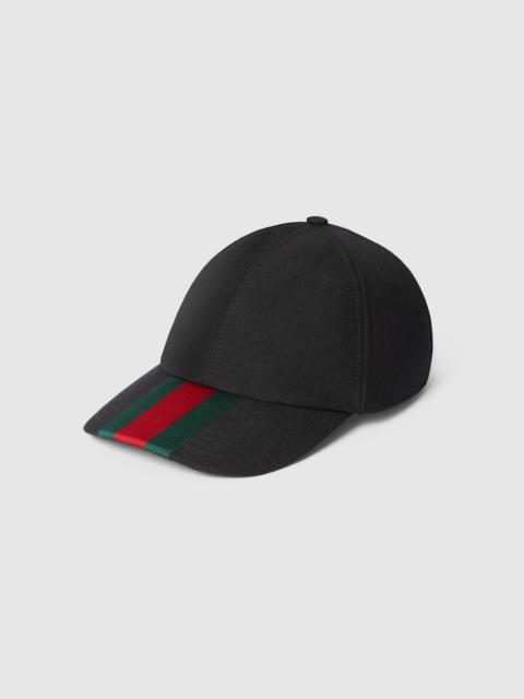 GUCCI Canvas baseball hat with Web