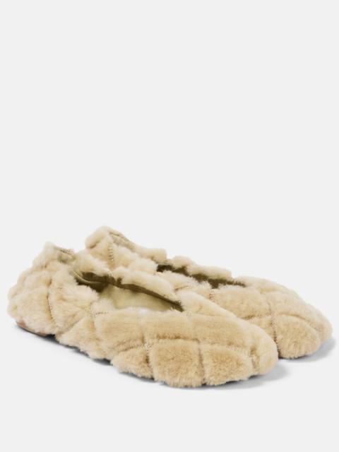 Burberry Baby quilted shearling ballet flats