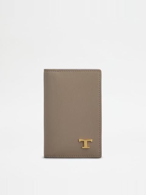 Tod's TOD'S CARD HOLDER IN LEATHER - GREY