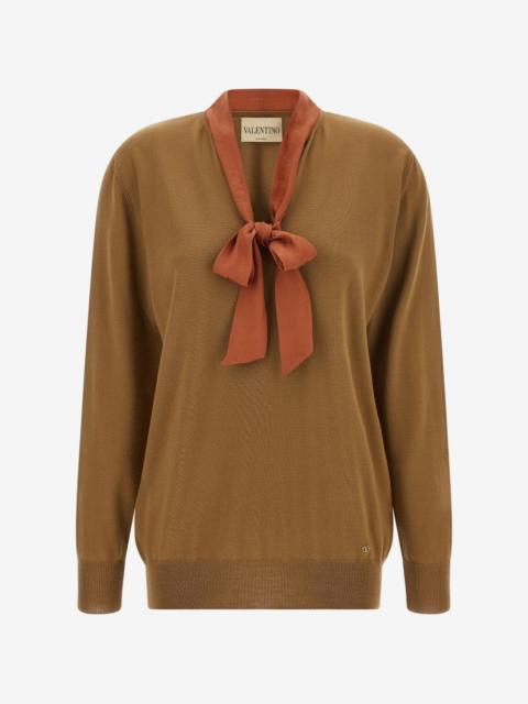 Valentino lavallière floral-jacquard sweater