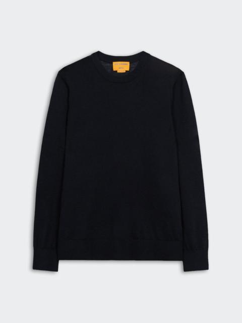 GUEST IN RESIDENCE Airy True Crew