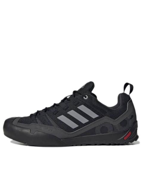adidas adidas Terrex Swift Solo Approach 'Black Grey' GZ0331