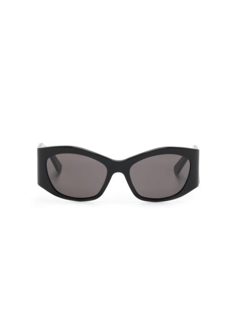 rectangle-frame sunglasses