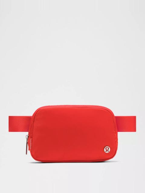 lululemon Everywhere Belt Bag 1L