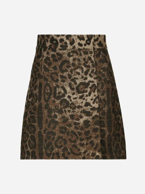 Short wool skirt with jacquard leopard design