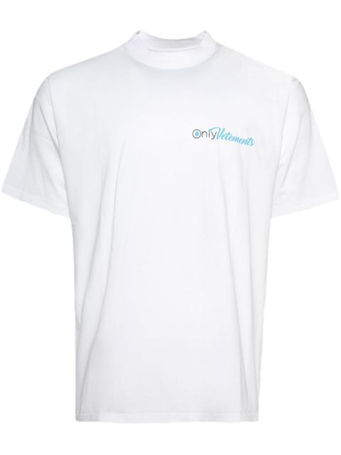 VETEMENTS slogan-print T-shirt