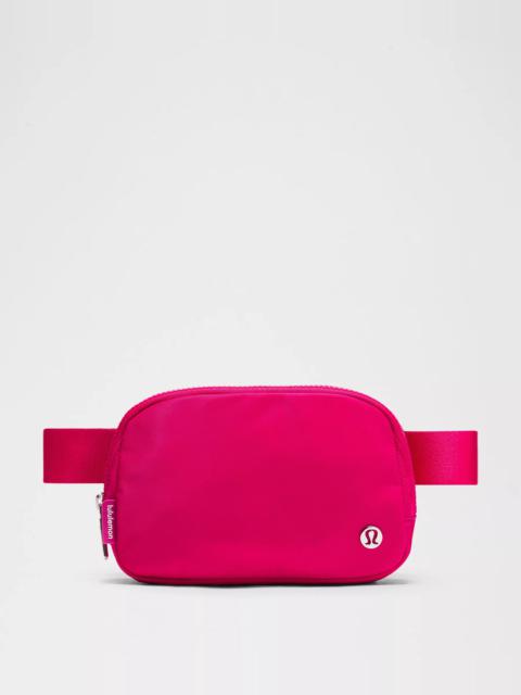 lululemon Everywhere Belt Bag 1L