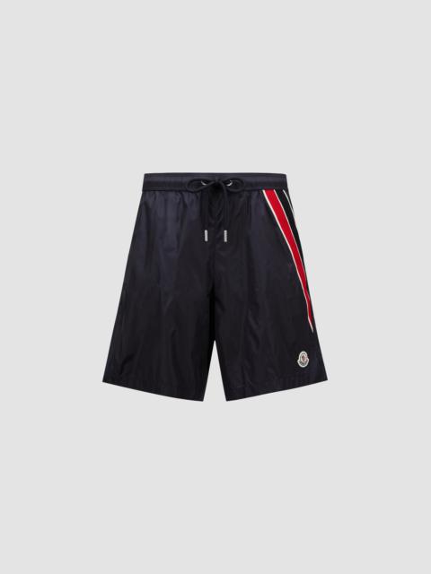 Moncler logo-patch swim shorts | farfetch | REVERSIBLE