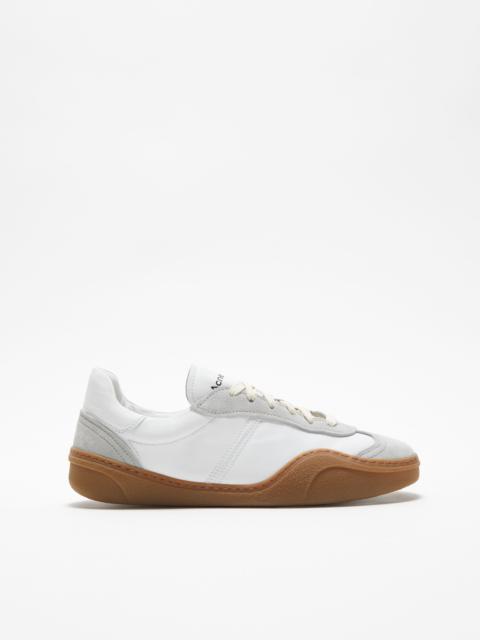 Lace-up sneakers - White/brown