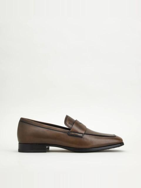 LOAFERS IN LEATHER - BROWN