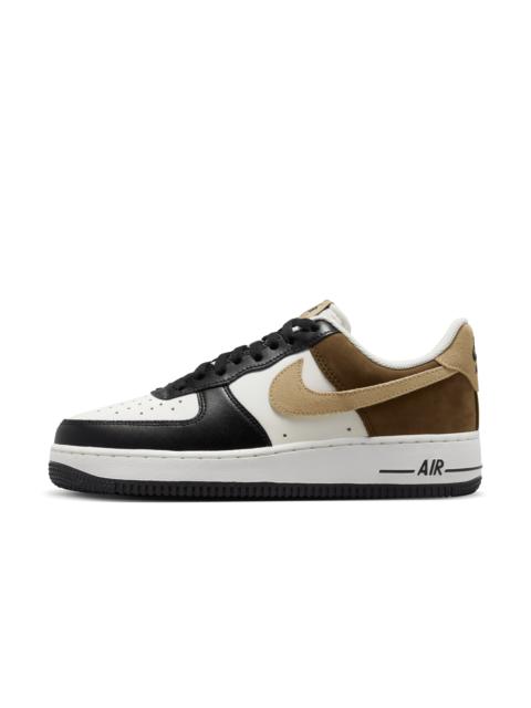 Nike Men's Air Force 1 '07 Shoes