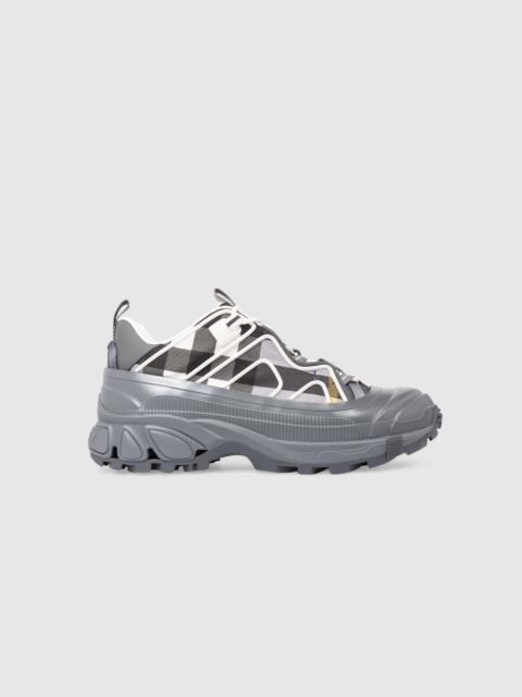 Burberry ARTHUR M ST 208 SNEAKER
