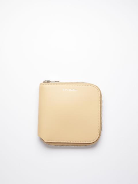 Acne Studios Zippered wallet - Dune beige