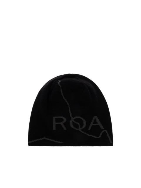 ROA logo-intarsia beanie hat