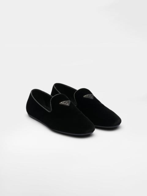 Velvet slip-on shoes