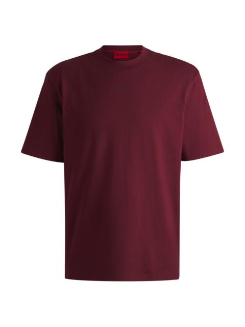 HUGO RELAXED-FIT T-SHIRT WITH CENTERED LOGO DETAIL
