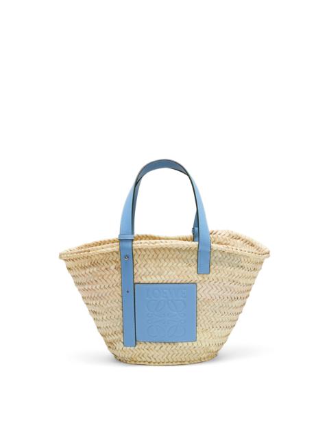Loewe Basket bag in palm leaf and calfskin