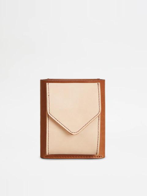 Tod's WALLET IN LEATHER - BEIGE, BROWN