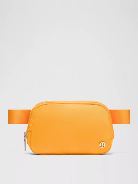 lululemon Everywhere Belt Bag 1L