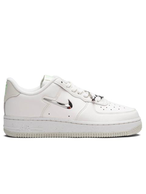 Nike WOMEN'S AIR FORCE 1 '07 NEXT NATURE SE - SAIL/VAPOR GREEN/SEA GLASS