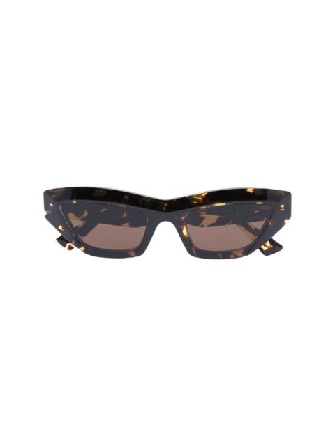 Bottega Veneta cat-eye frame sunglasses