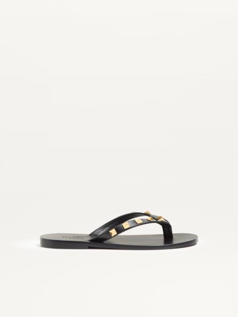 Valentino ROCKSTUD CALFSKIN THONG SANDAL 05MM