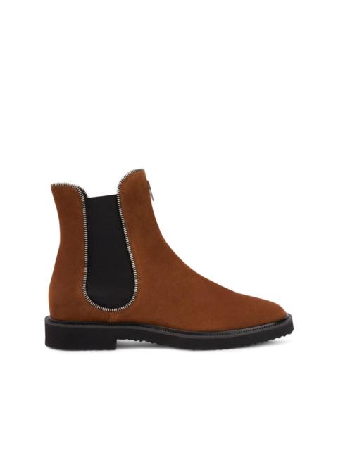 Jaky suede Chelsea boots