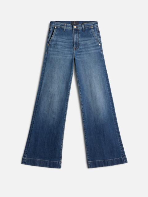 Slim Illusion Modern Dojo in Royalty