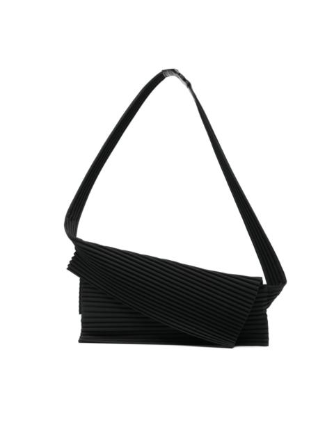 ISSEY MIYAKE Overlap shoulder bag