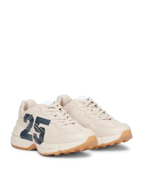 GUCCI 여성 Rhyton sneaker 와 '25'