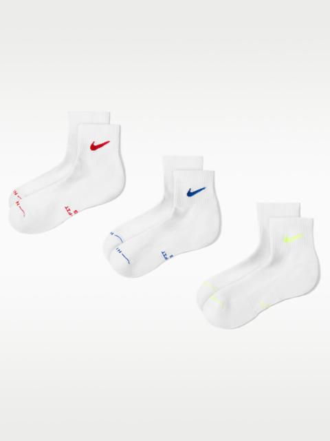 Nike Nike Everyday Elevated Ankle Socks (3 Pairs)