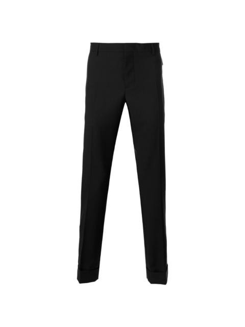 trousers with zip pockets