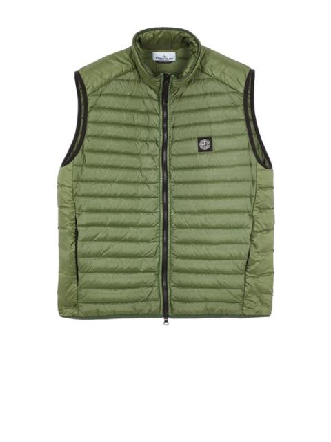 Stone Island G0224 LOOM WOVEN CHAMBERS R-NYLON DOWN-TC OLIVE GREEN