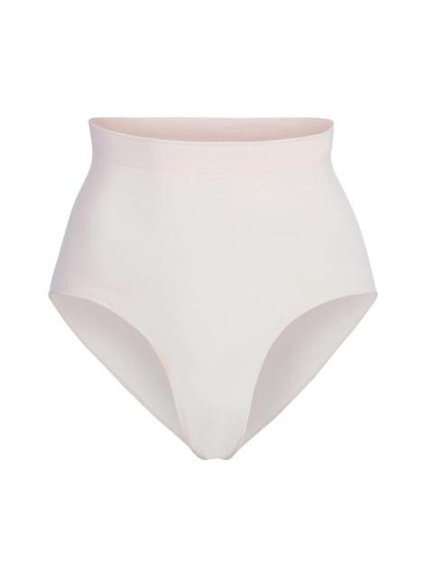 SKIMS Women's Seamless Sculpt Mid Waist Brief - Sand