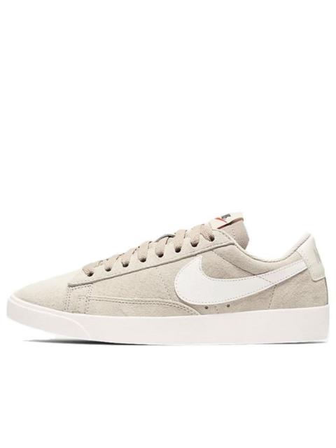 (WMNS) Nike Blazer Low SD 'Desert Sand' AV9373-002