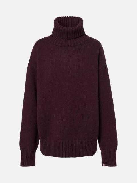 extreme cashmere Oversize Xtra cashmere turtleneck sweater