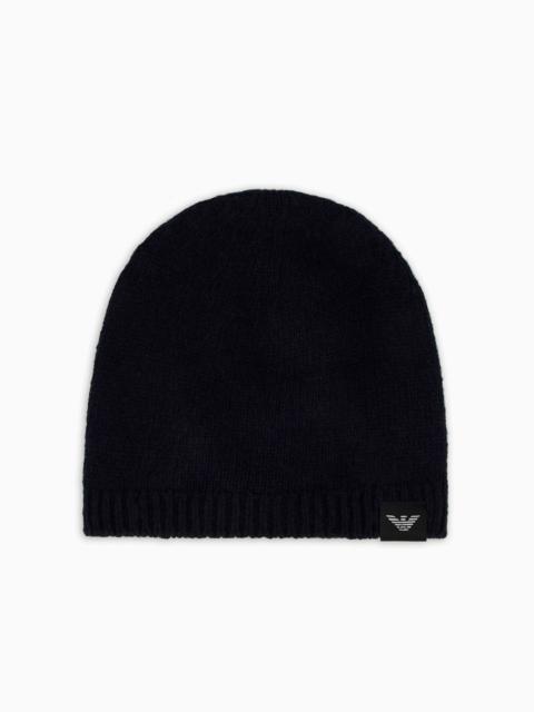 Pure cashmere, ribbed beanie