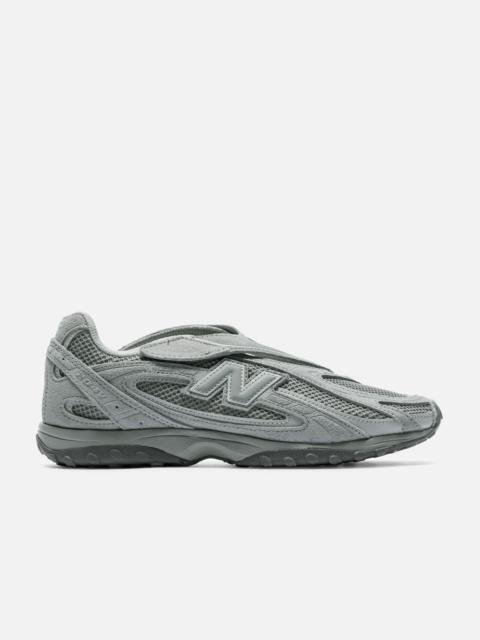 New Balance 204V