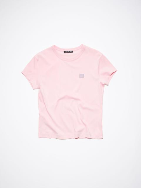 Crew neck t-shirt - Fitted fit - Light pink