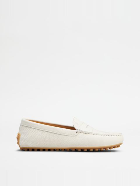 CITY GOMMINO DRIVING SHOES IN LEATHER - OFF WHITE