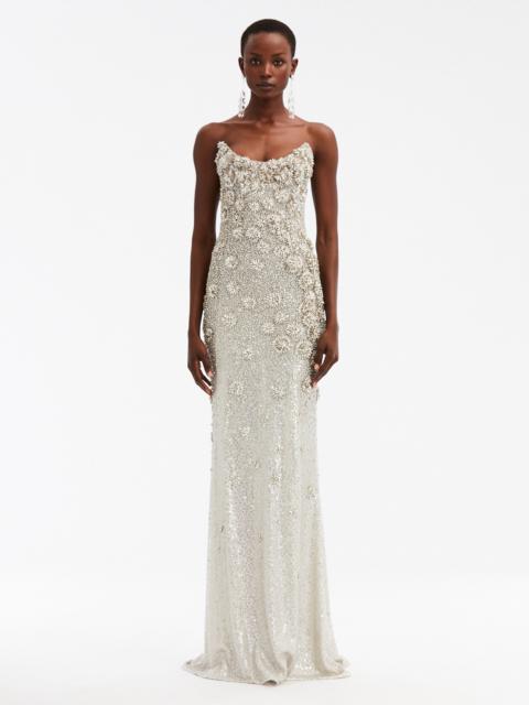 Oscar de la Renta STRAPLESS CRYSTAL EMBROIDERED GOWN