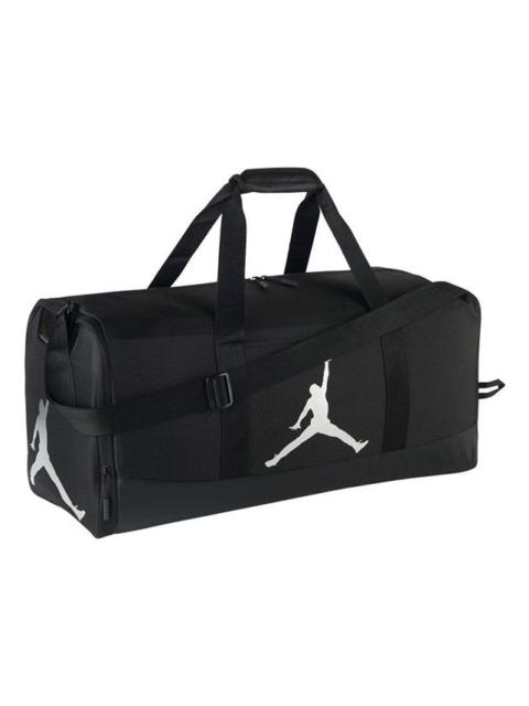 バッグ Jordan Icon Duffle Bag (40L) Jordan Icon Duffle Bag (40L). Nike.com
