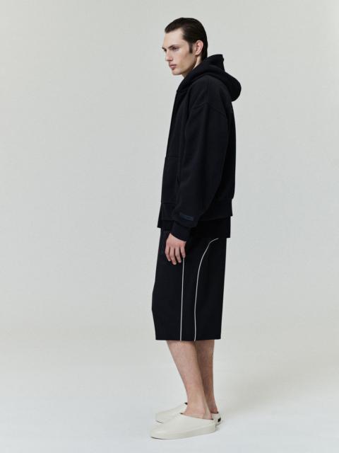 ESSENTIALS Relaxed Fleece Sweatshort With Piping