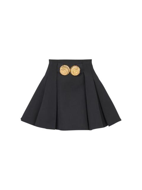 Short pleated skirt in grain de poudre