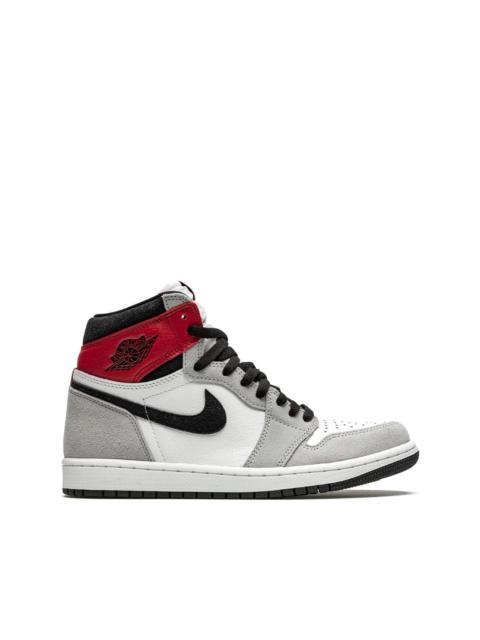 Air Jordan 1 Retro High OG "Light Smoke Grey" sneakers